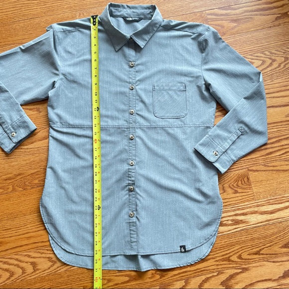 The North Face Stevie Button Down Tunic Length Shirt - Picture 5 of 16